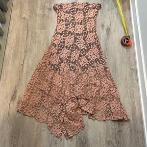 Alexia Admor Strapless Lace Dress in Pink and Brown